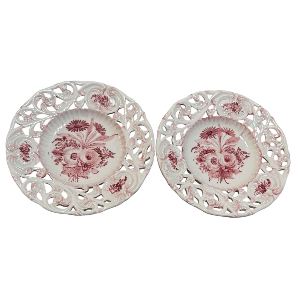 Vtg Italian Reticulated Plates Pair Hand Painted Pink Floral Openwork Lace 400/2